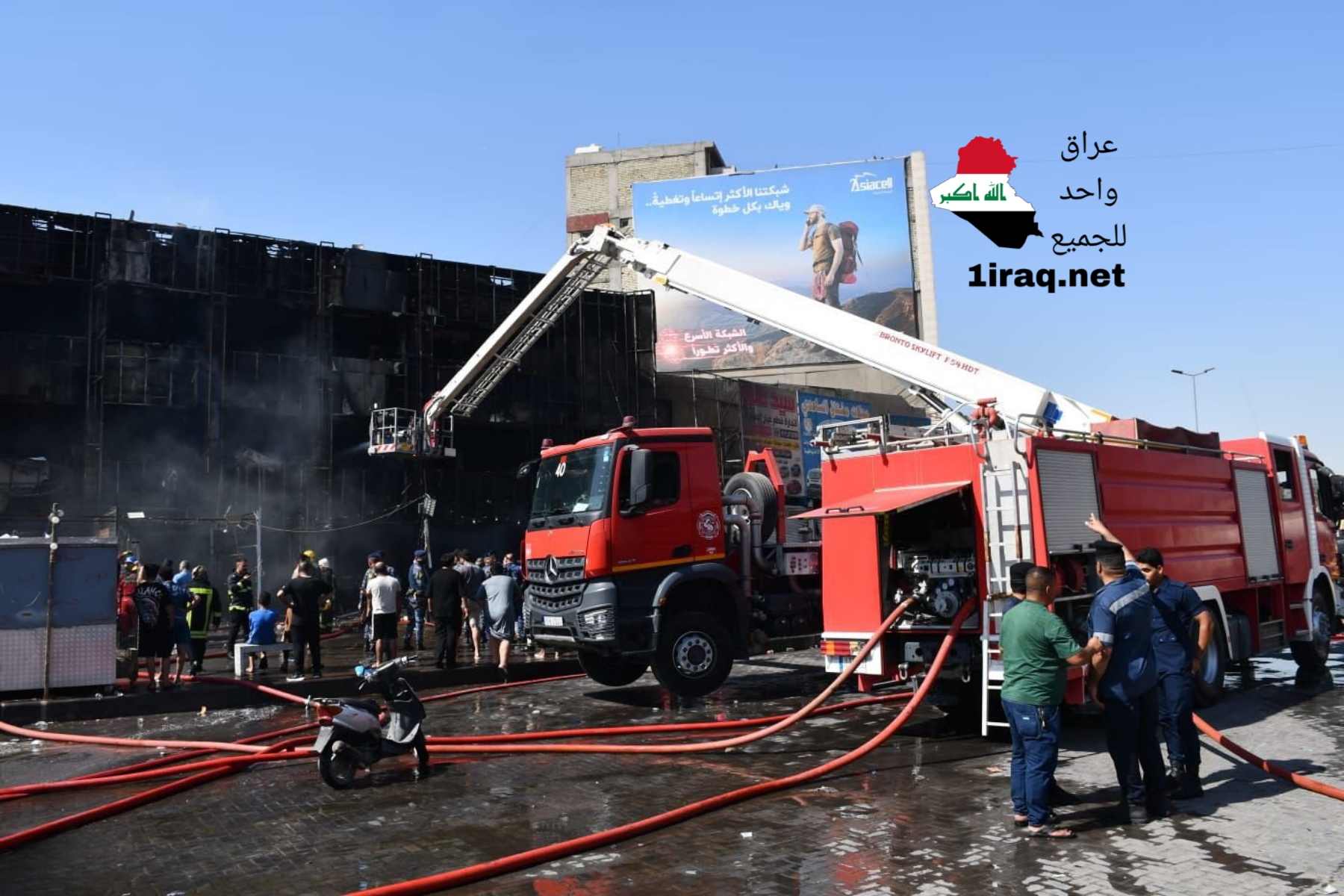 حريقاً ببناية تجارية في منطقة الطالبية