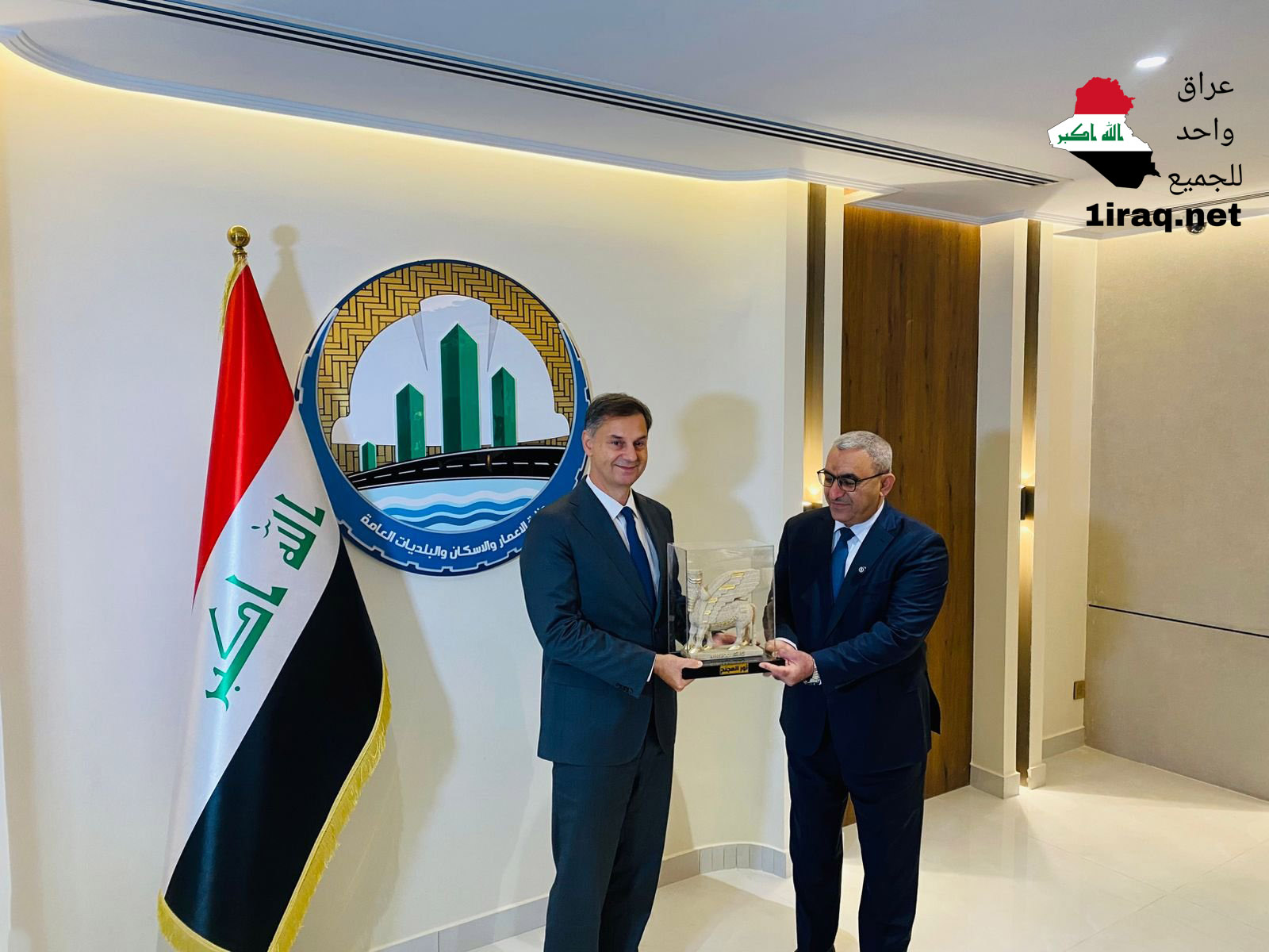 اليونان: نعمل على فتح رحلات جوية مع العراق